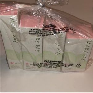 Mary Kay botanical effects 1 set🧴